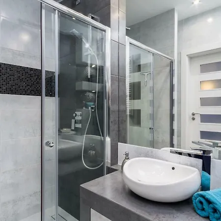 Elite Center Dluga Grobla Апартаменты *